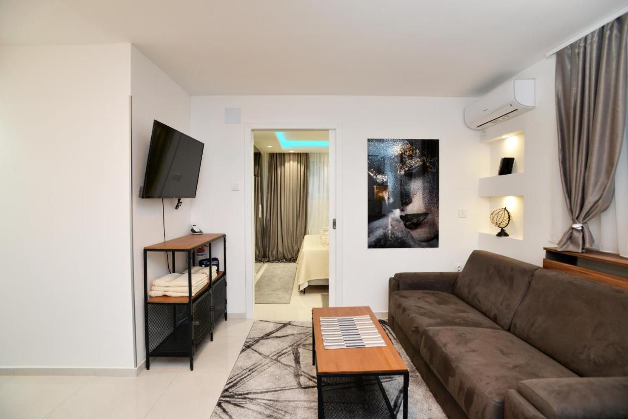 River&Bike Apartment With Free Electric Bike Belgrade Exterior photo